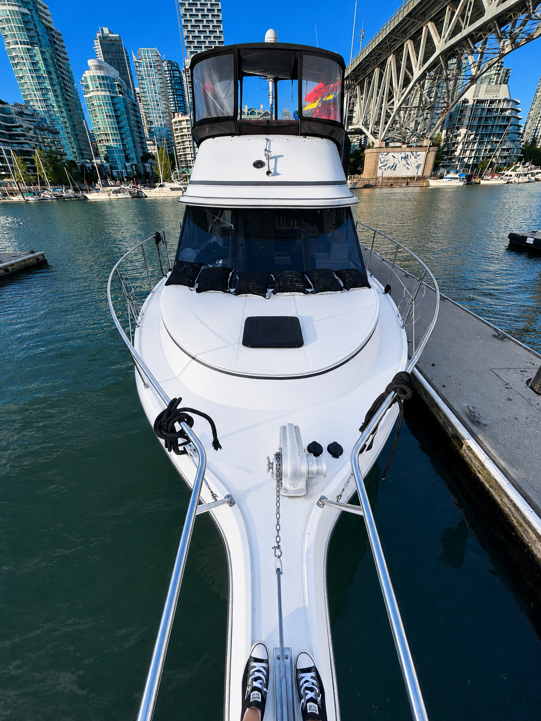 Luxury Yacht Overnight Stay in Vancouver – The Orianna - Image 14