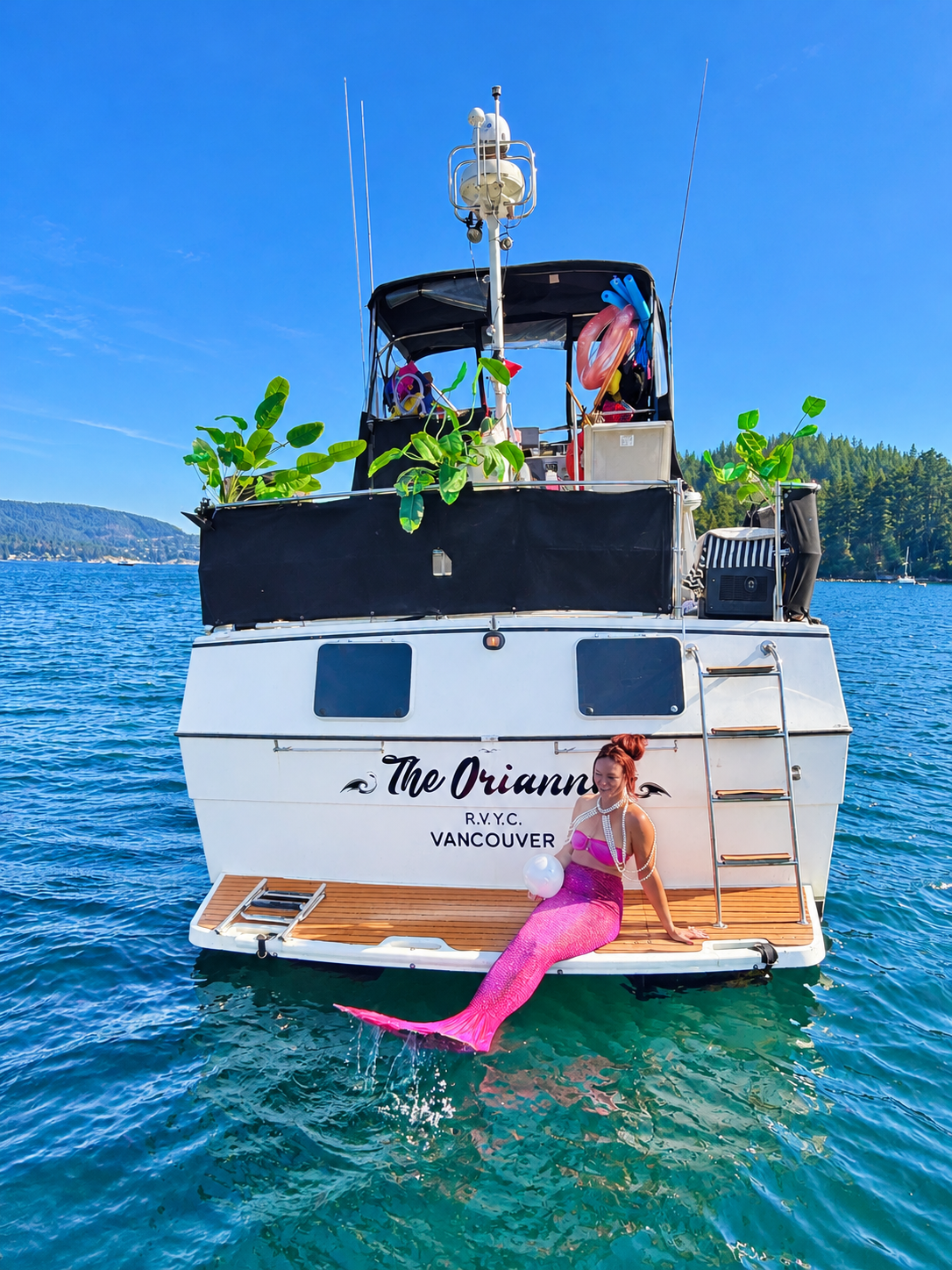 Luxury Yacht Overnight Stay in Vancouver – The Orianna - Image 3