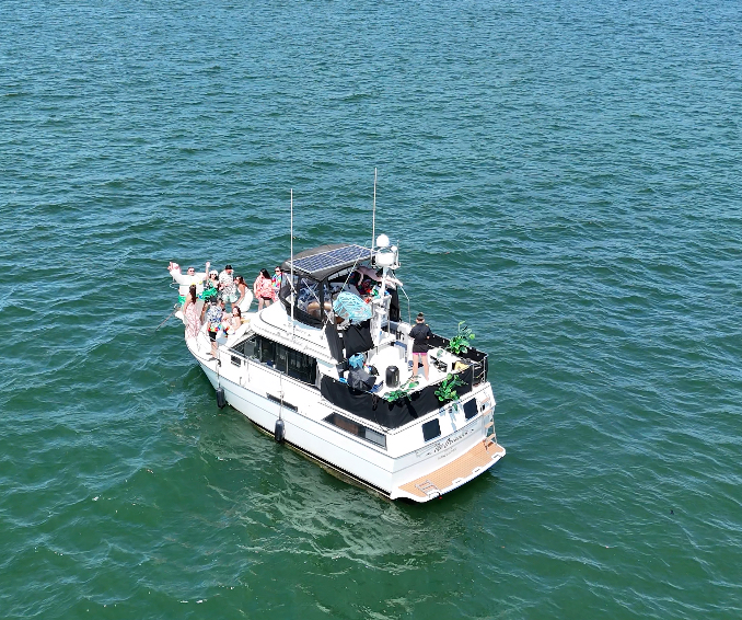 Birthday Boat Rental - The Orianna - Image 3